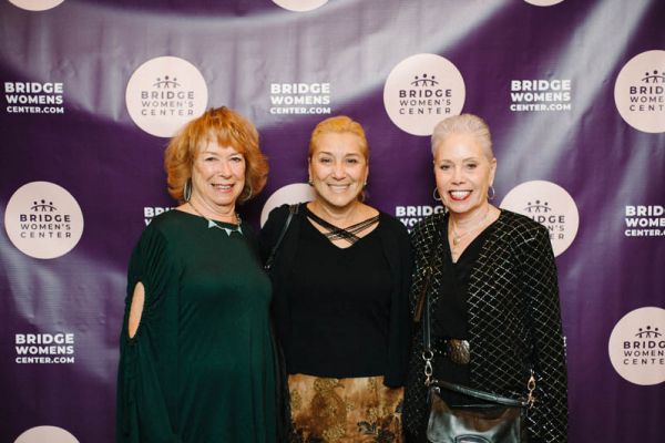 2019-bridge-womens-center-winter-gala-0017F2D5361-F8E2-F456-5DA3-68729A6F7016.jpg